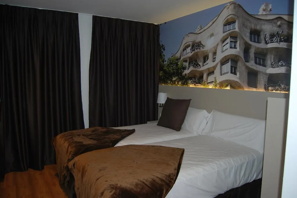 Hotel Bestprice Gracia Barcelona 0*,  Spain