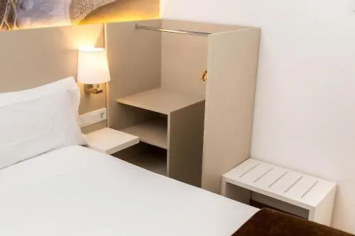 Hotel Bestprice Gracia Barcelona 0*,